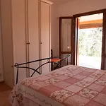 A Piedi Budoniaffitti * Budoni