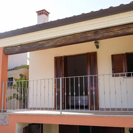 A Piedi Budoniaffitti Apartamento *