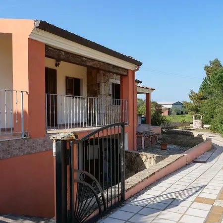 A Piedi Budoniaffitti Apartament Budoni
